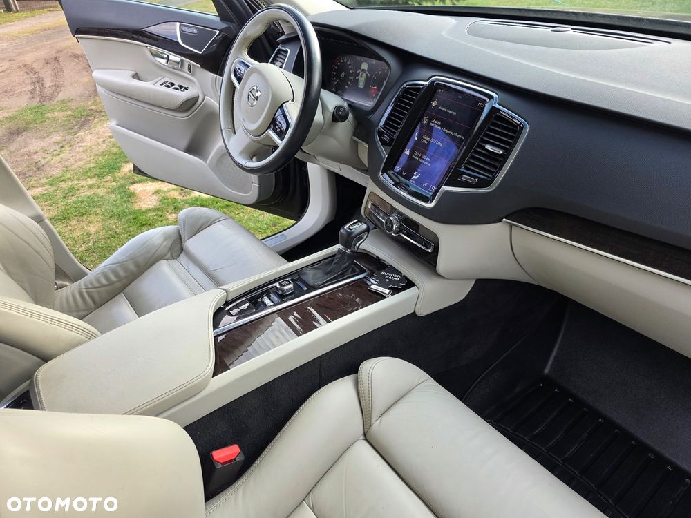 Volvo XC 90 T6 AWD Momentum 7os - 21