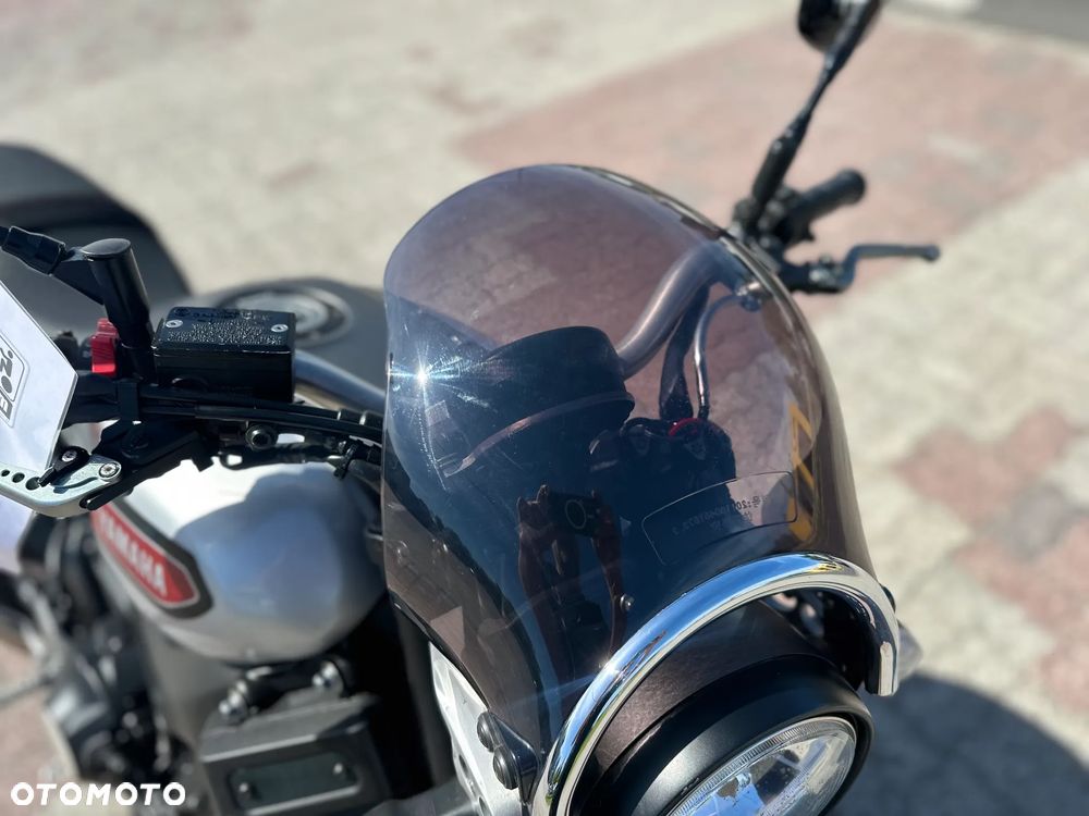 Yamaha XSR - 17