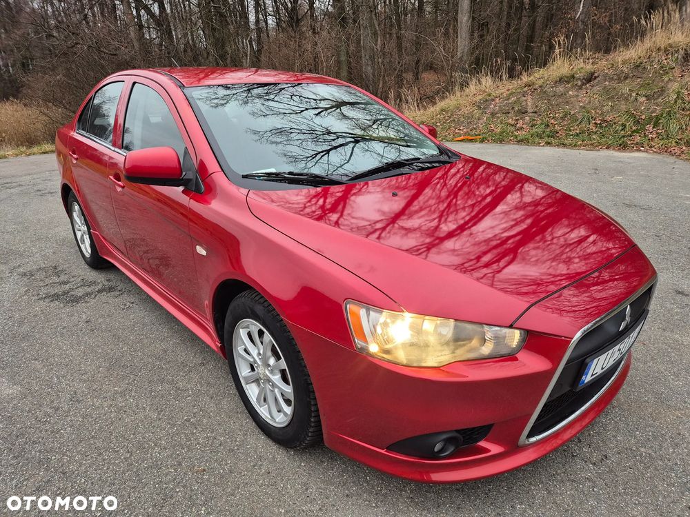 Mitsubishi Lancer 1.6 Invite - 2