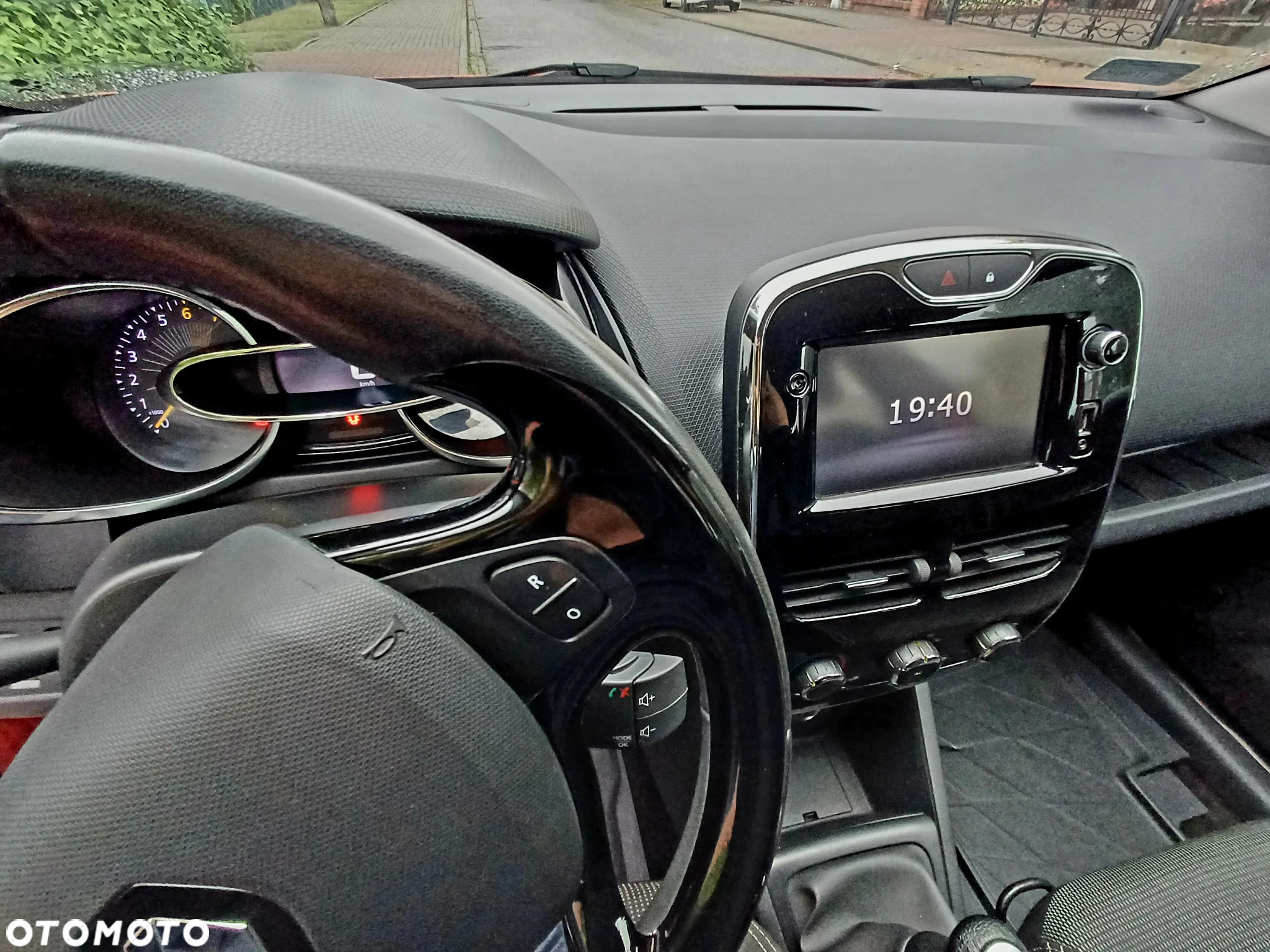 Renault Clio 0.9 Energy TCe Zen - 10