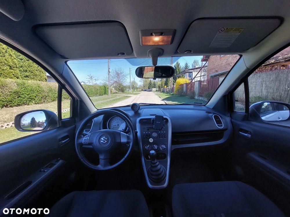 Suzuki Splash - 4