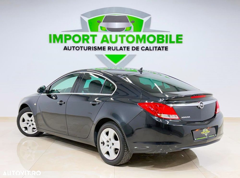 Opel Insignia 1.8 Design Edition - 12