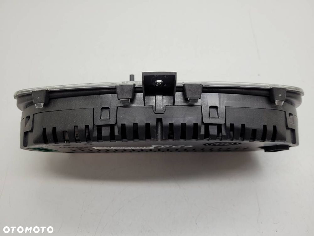 LICZNIK ZEGARY BENZYNA SKODA FABIA II ROOMSTER EU 5J0920841B - 4