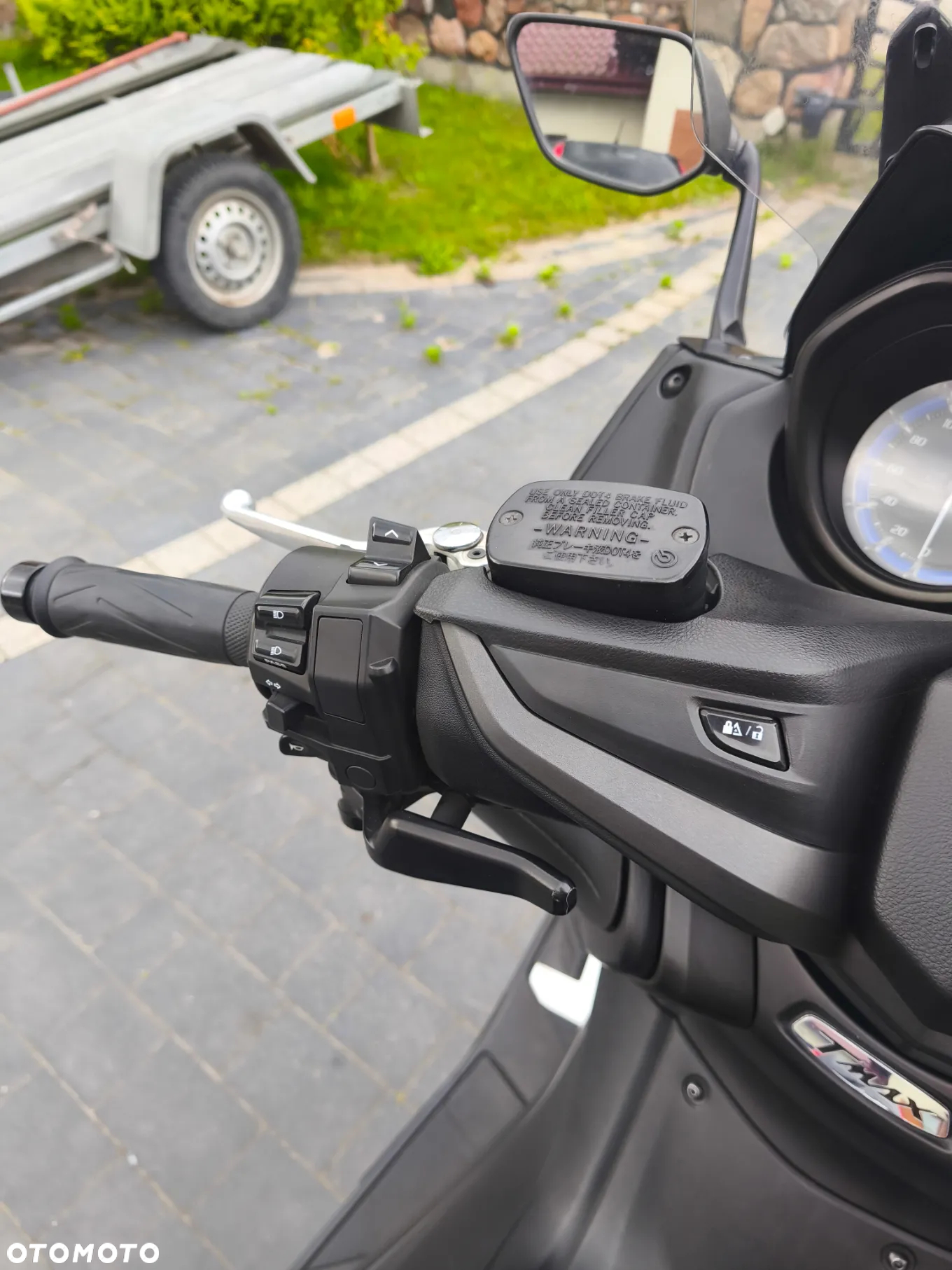 Yamaha Tmax - 32