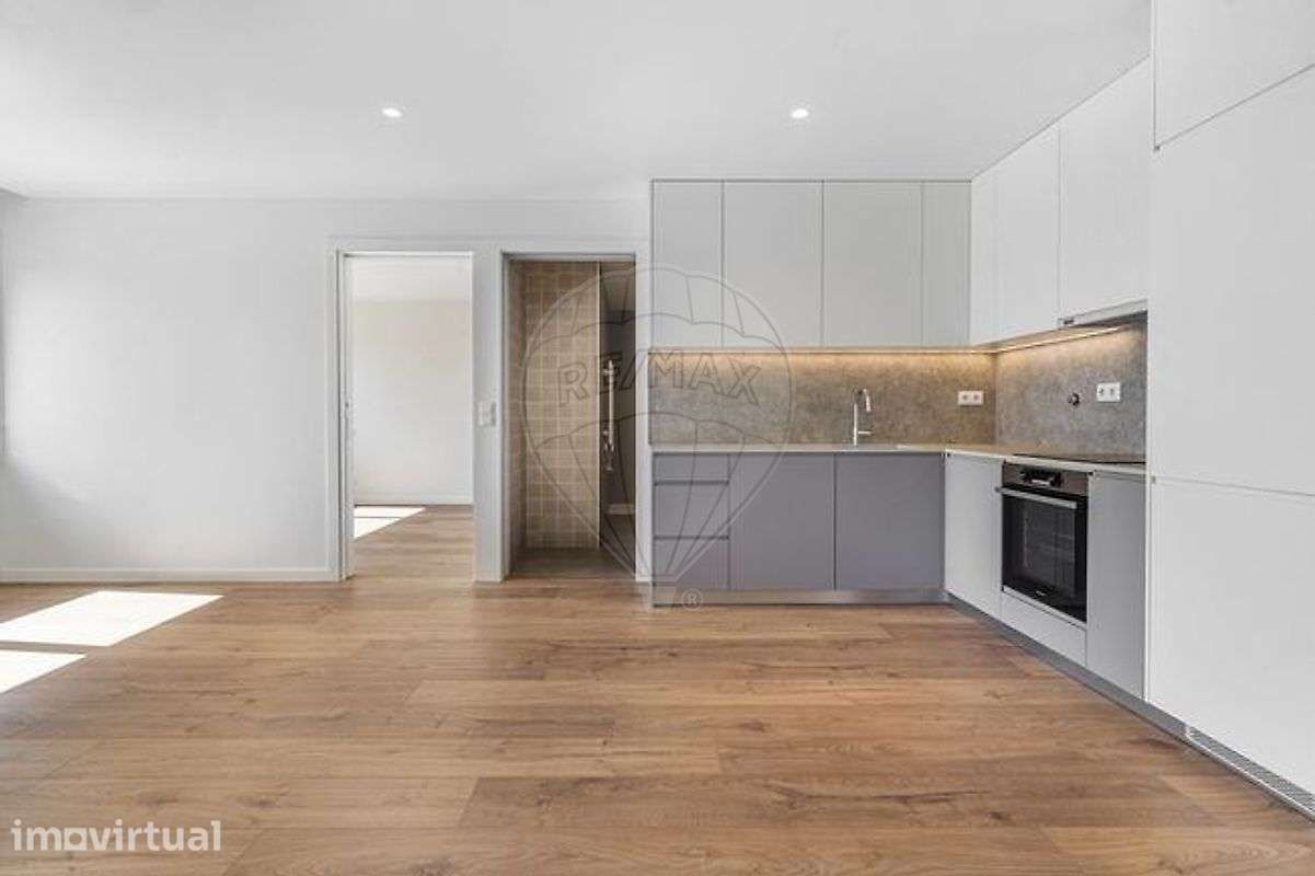 Apartamento T1 para arrendamento - Grande imagem: 2/16
