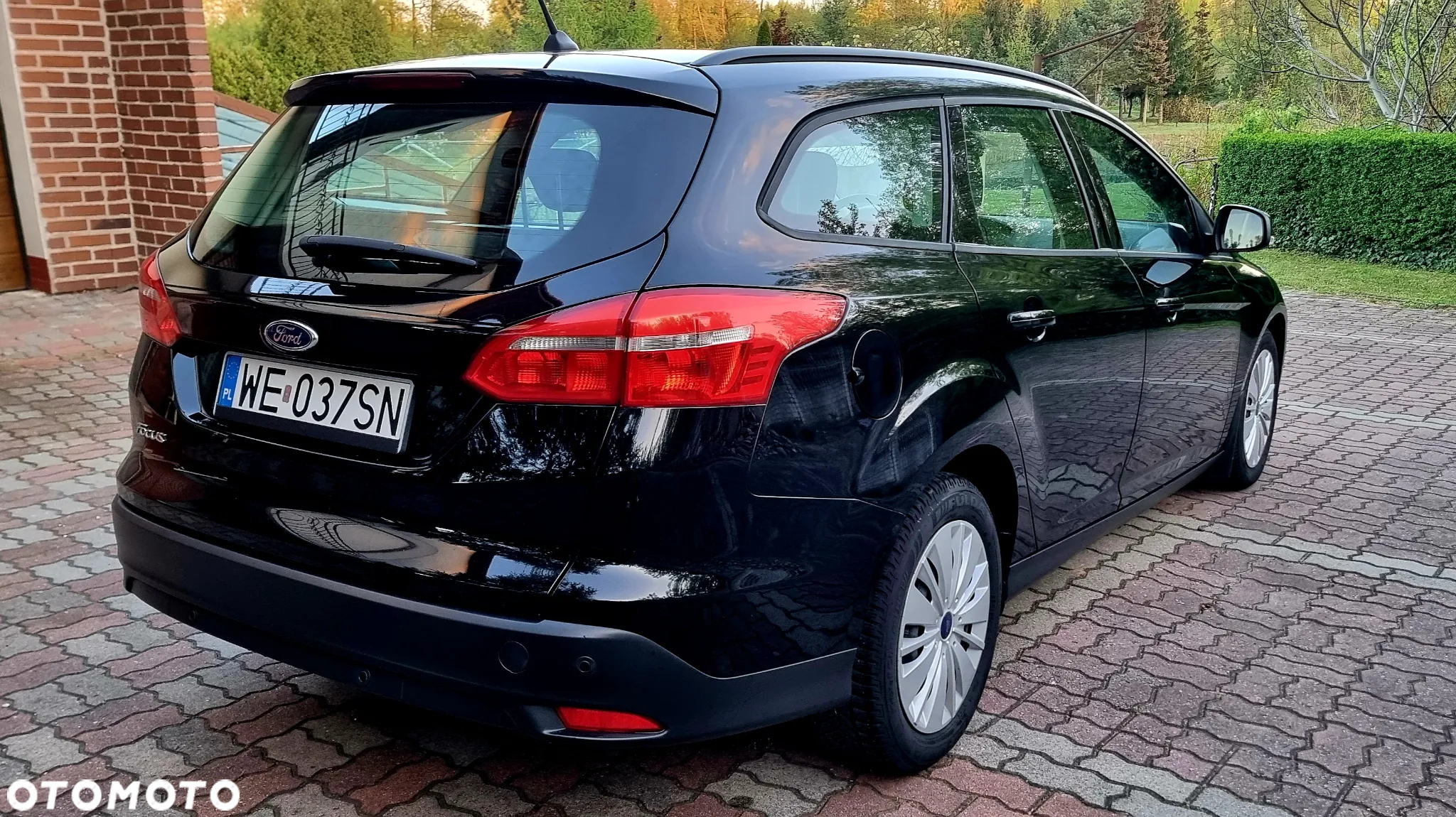 Ford Focus 1.5 TDCi Black Edition - 4