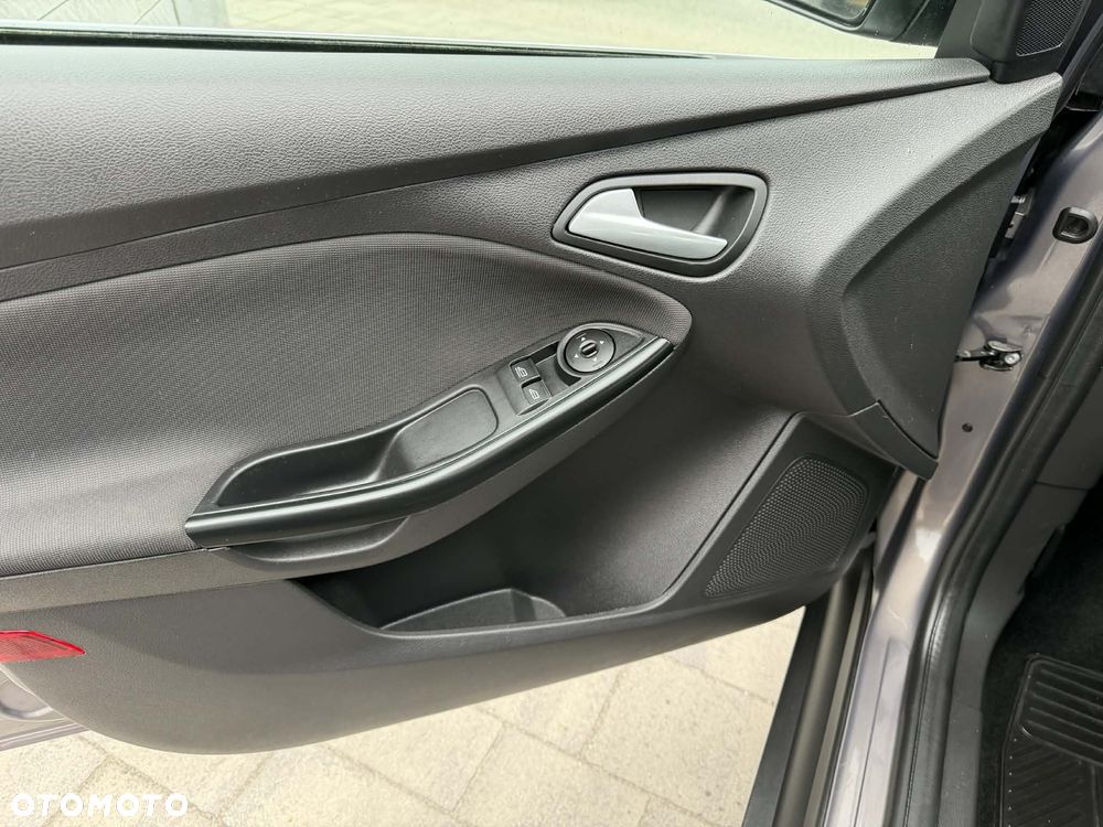 Ford Focus 1.0 EcoBoost Gold X (Edition Start) - 34
