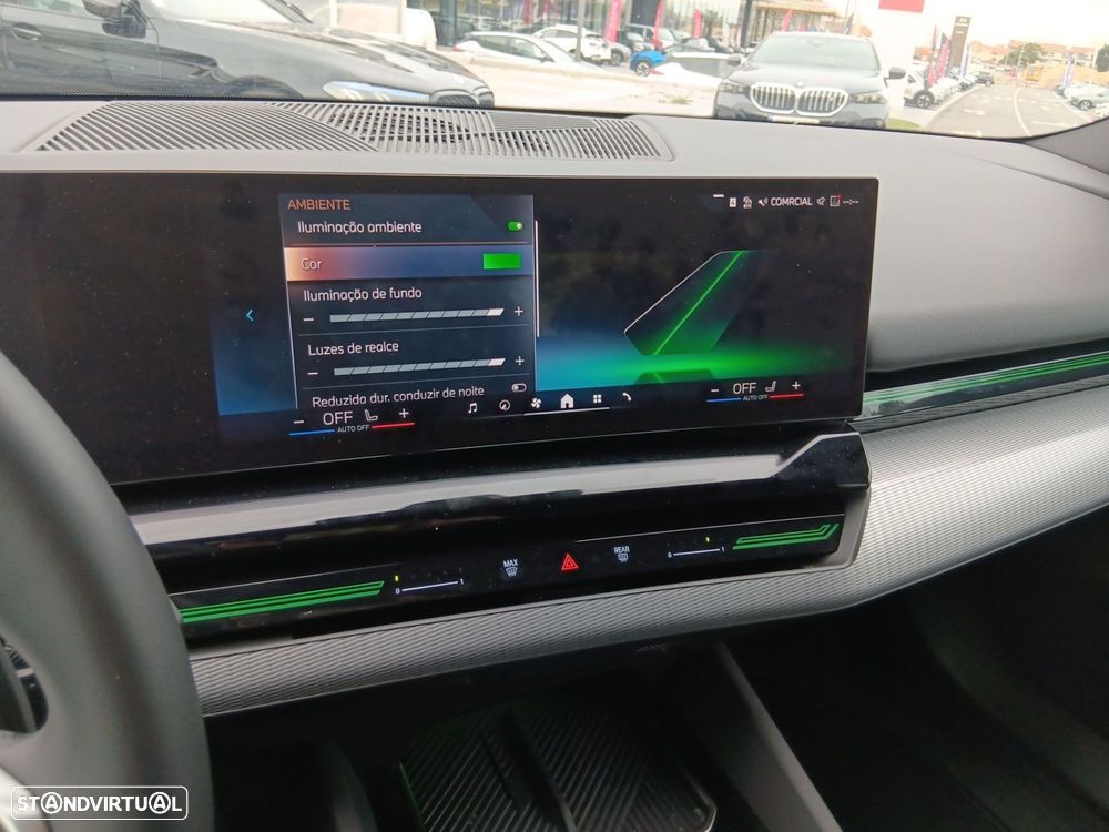 BMW 530 e Pack Desportivo M - 25