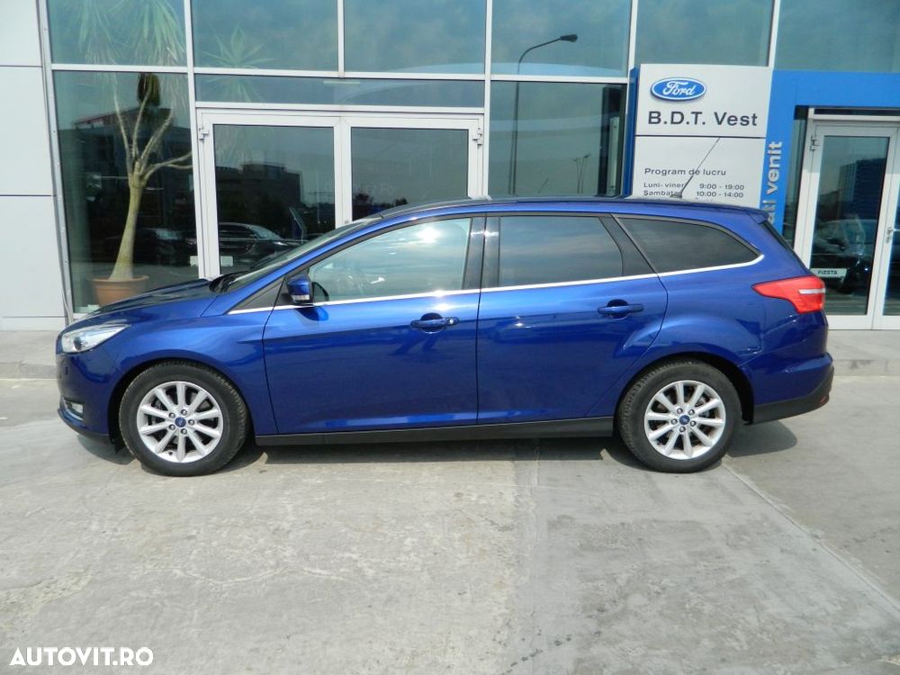 Ford Focus 2.0 TDCi Powershift Titanium - 1