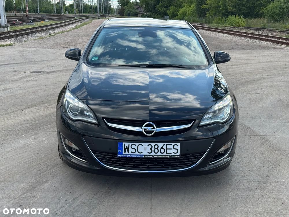 Opel Astra 1.4 Turbo Exklusiv - 8