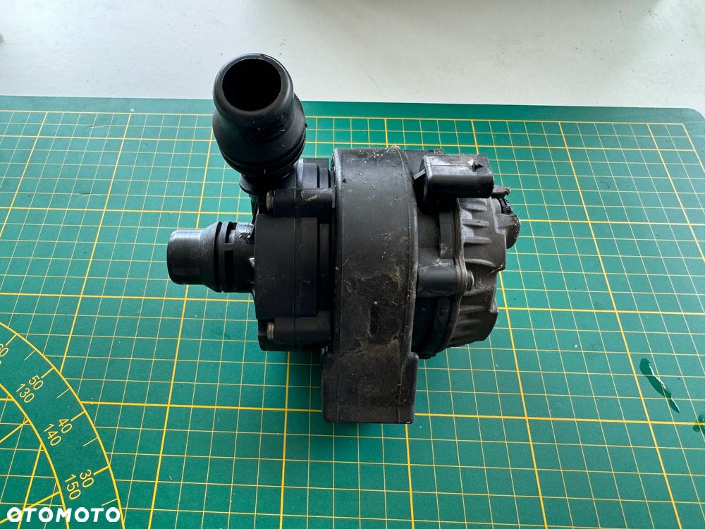 DODATKOWA POMPA WODY BMW F45 F46 0392024083