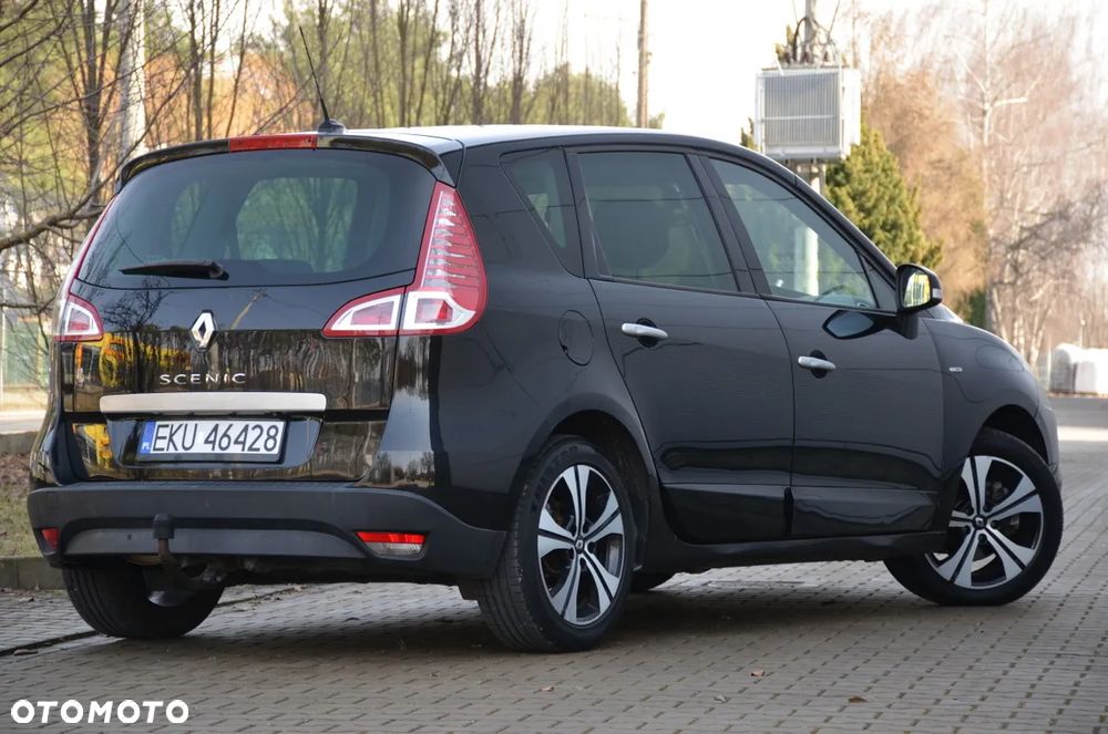 Renault Scenic 2.0 16V 140 CVT Bose Edition - 11