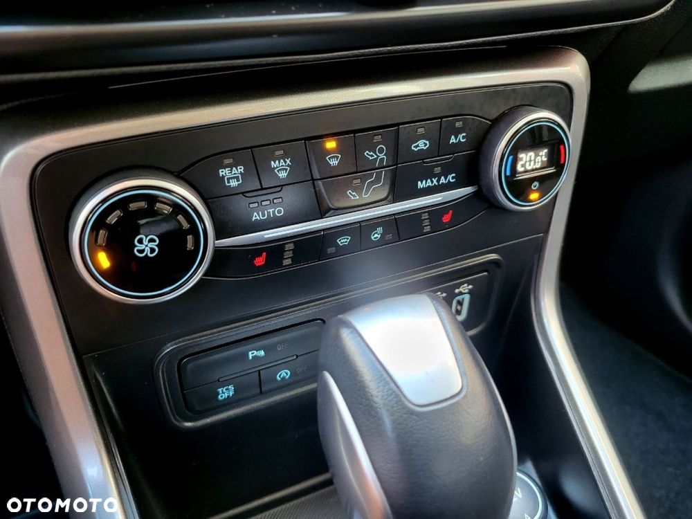 Ford EcoSport - 17