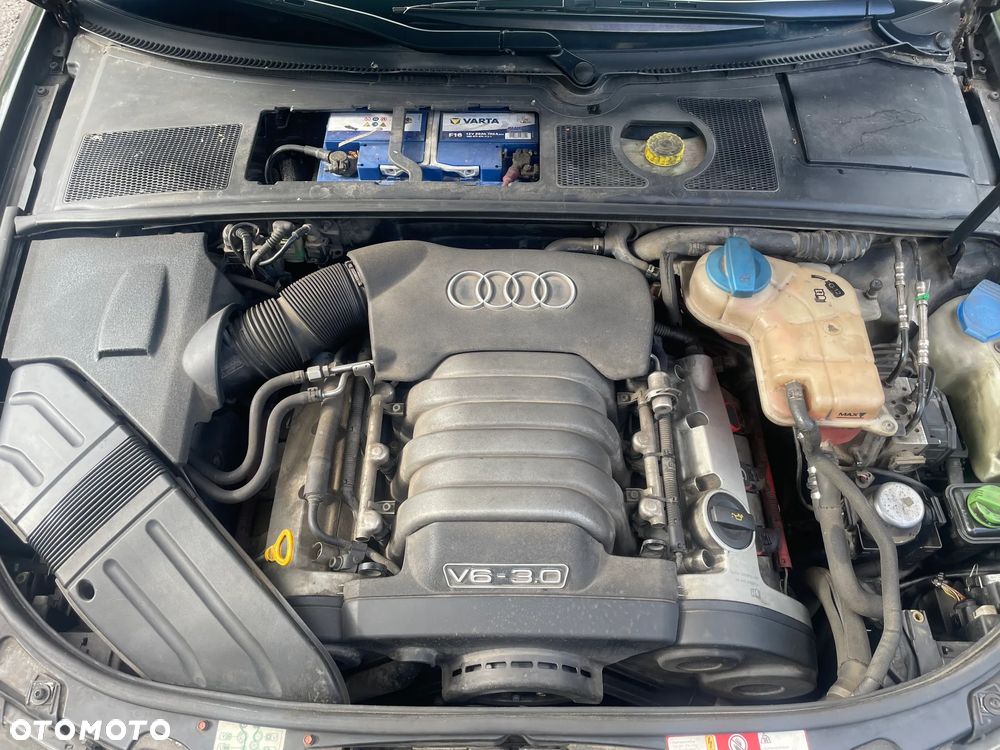 Audi A4 Limousine - 19