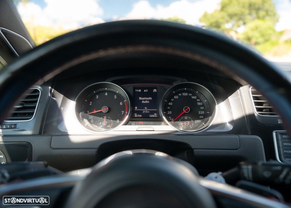 VW Golf 2.0 TSi GTi DSG Performance - 34