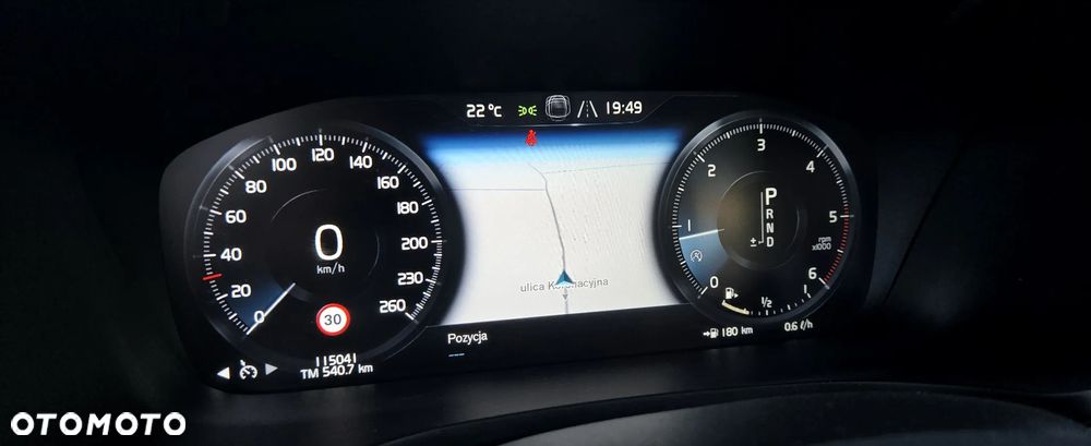 Volvo V60 Cross Country D4 AWD Geartronic Pro - 23