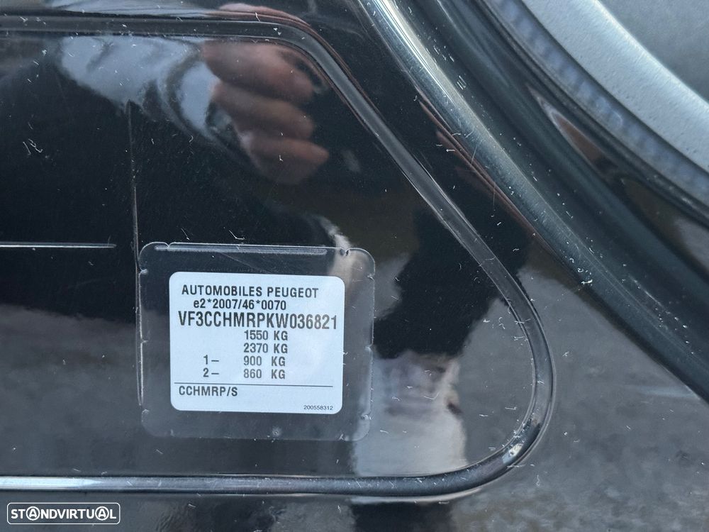 Peugeot 208 1.2 PureTech Signature - 21