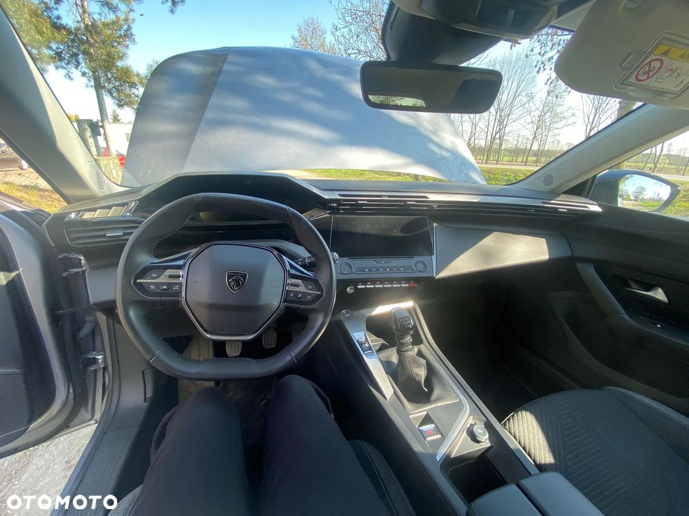 Peugeot 308 1.2 PureTech Allure S&S - 13