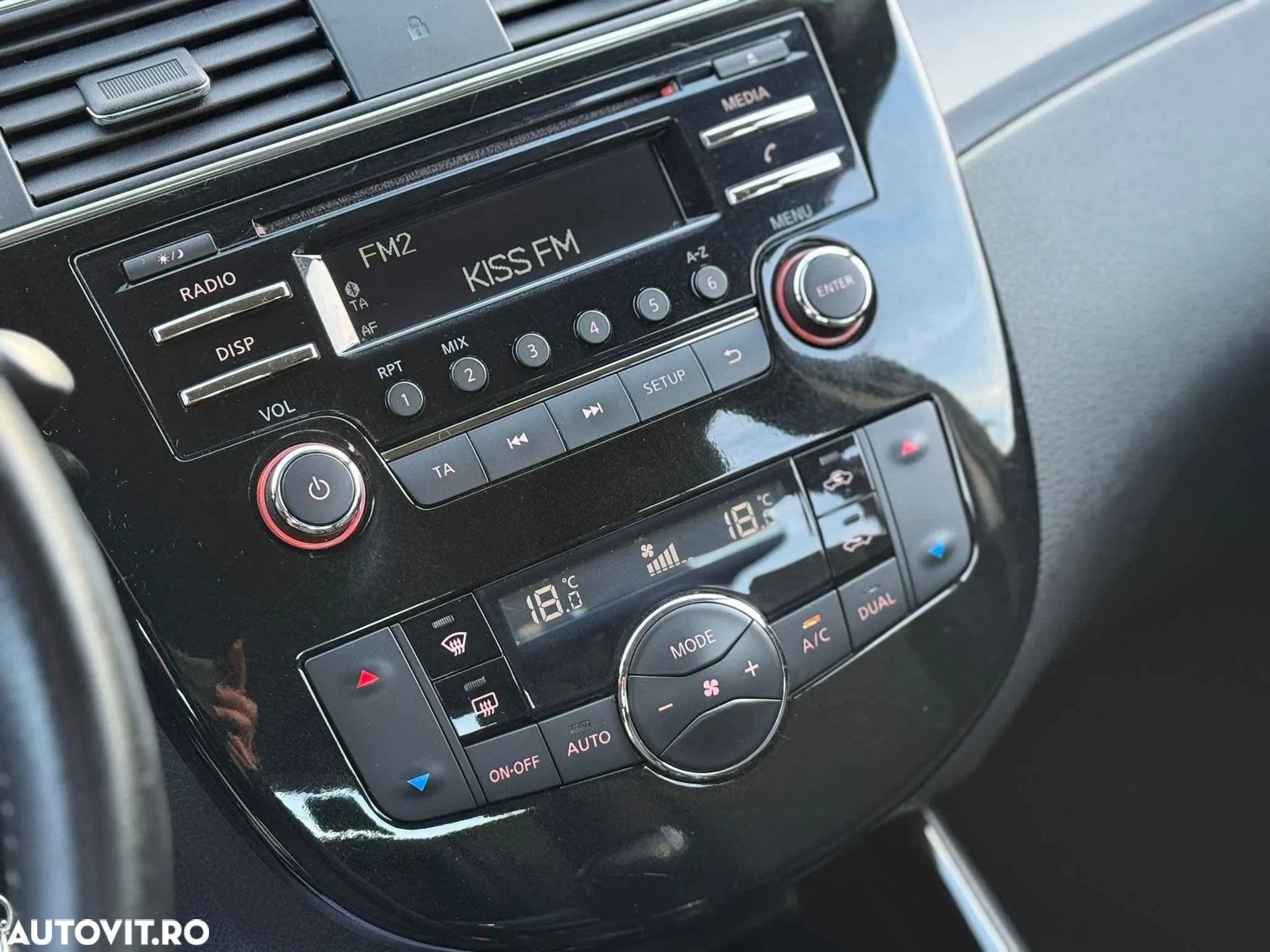 Nissan Pulsar 1.2 DIG-T Tekna - 13