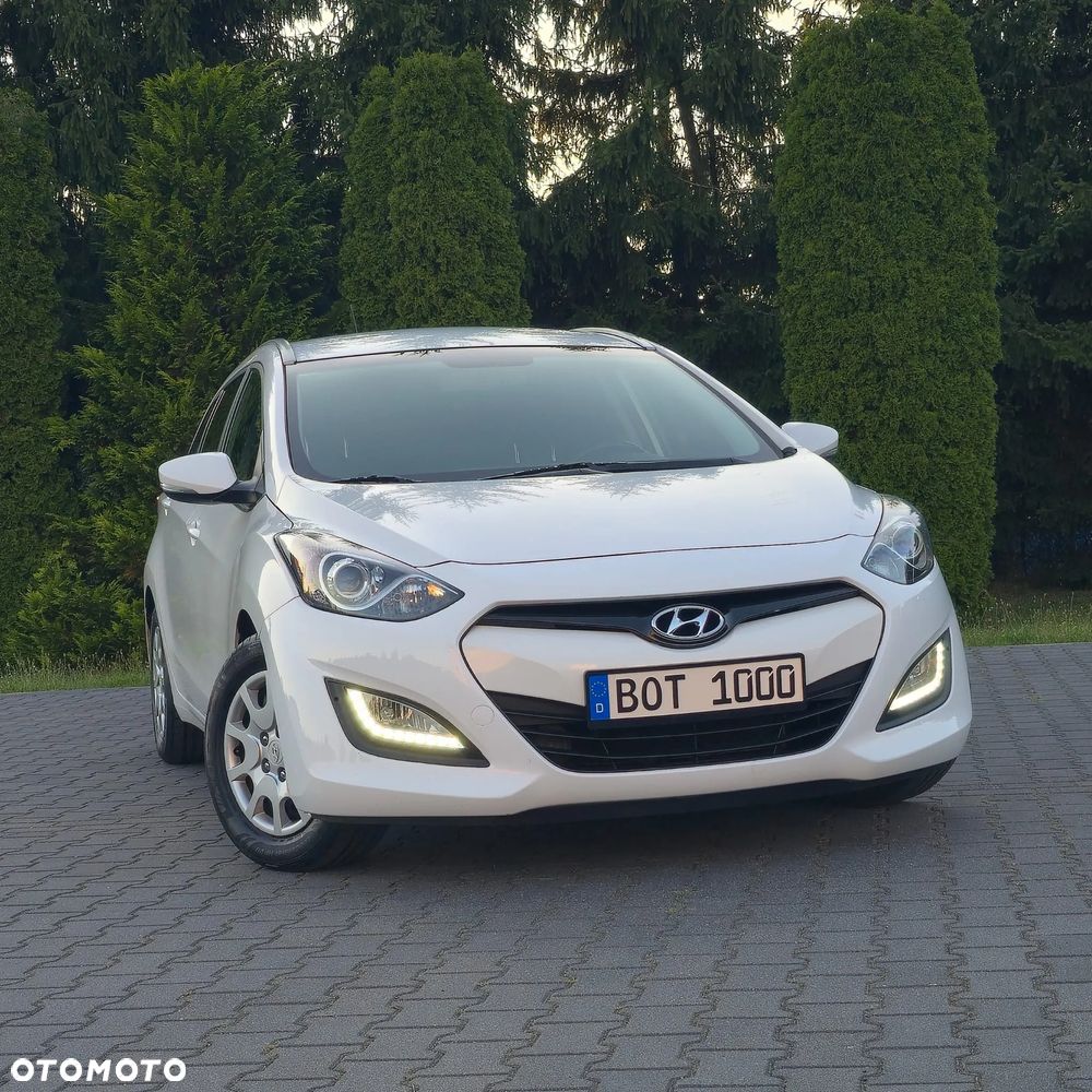 Hyundai i30 blue Kombi 1.6 GDi Passion - 8