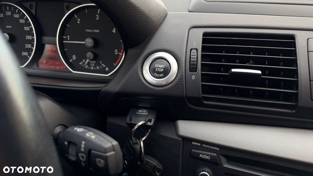 BMW Seria 1 - 17