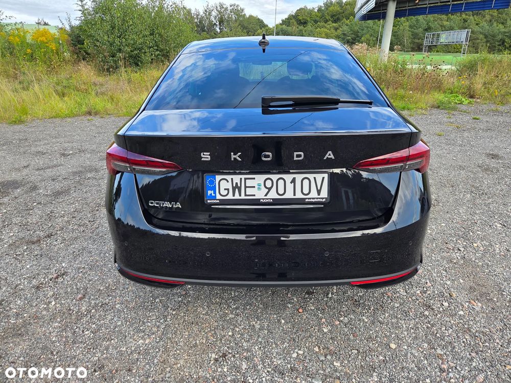 Skoda Octavia 1.5 TSI Edition 130 Selection - 17