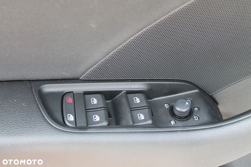 Audi A3 Limousine 30 TFSI S tronic - 31