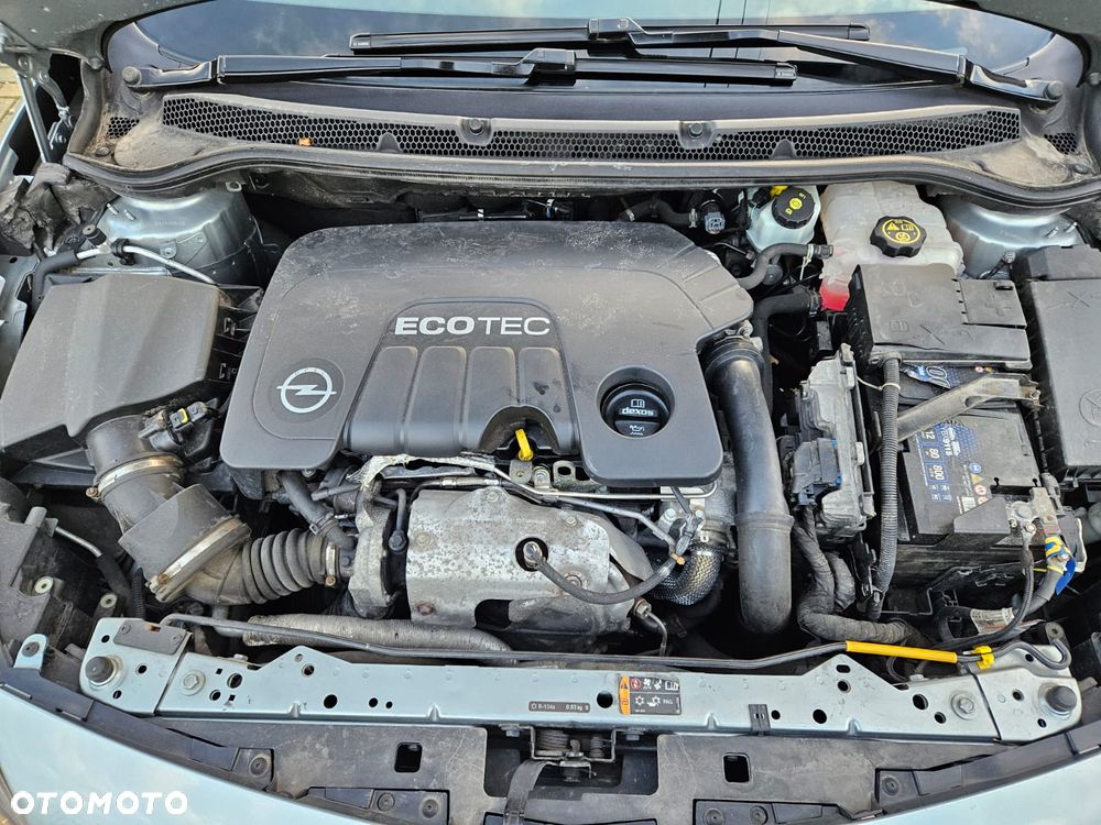 Opel Astra 1.6 CDTI Essentia - 36