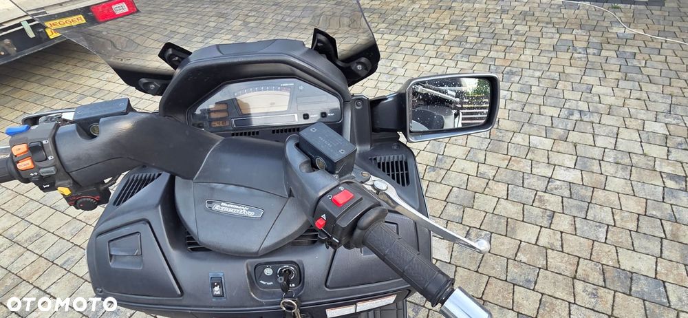 Suzuki Burgman - 9