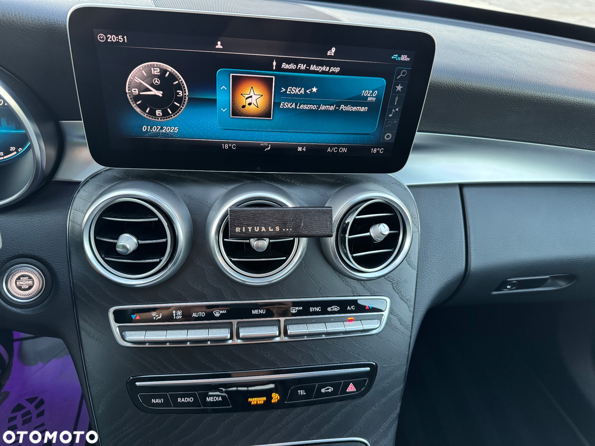 Mercedes-Benz Klasa C 200 T 9G-TRONIC AMG Line - 29