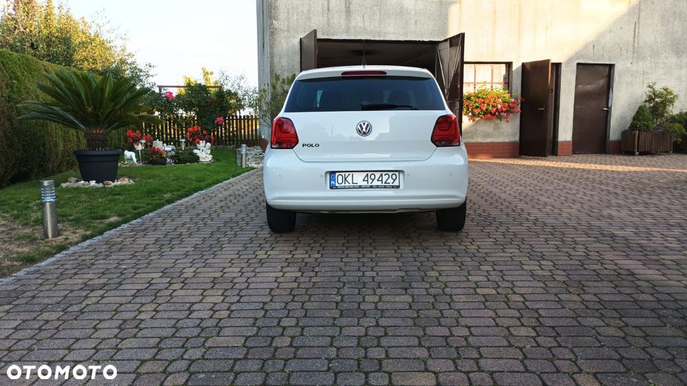 Volkswagen Polo - 2