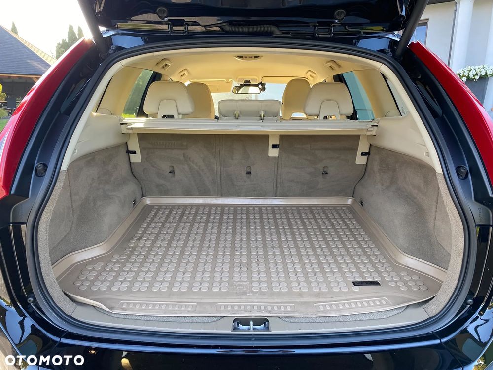 Volvo XC 60 D4 Drive-E Base - 25
