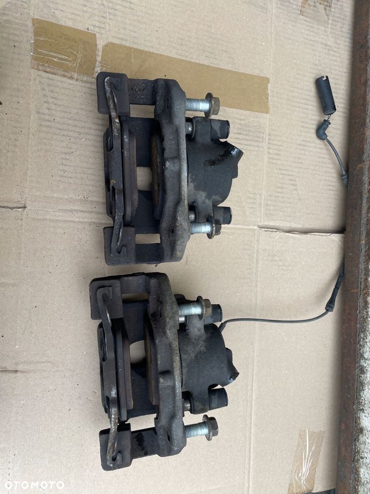 zacisk przód lewy prawy bmw e46 e36 2.0 2.2 2.3 54/22 pod wentylowane tarcz - 4