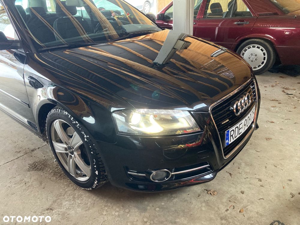 Audi A3 Sportback 2.0 TDI DPF Quattro Ambiente - 37
