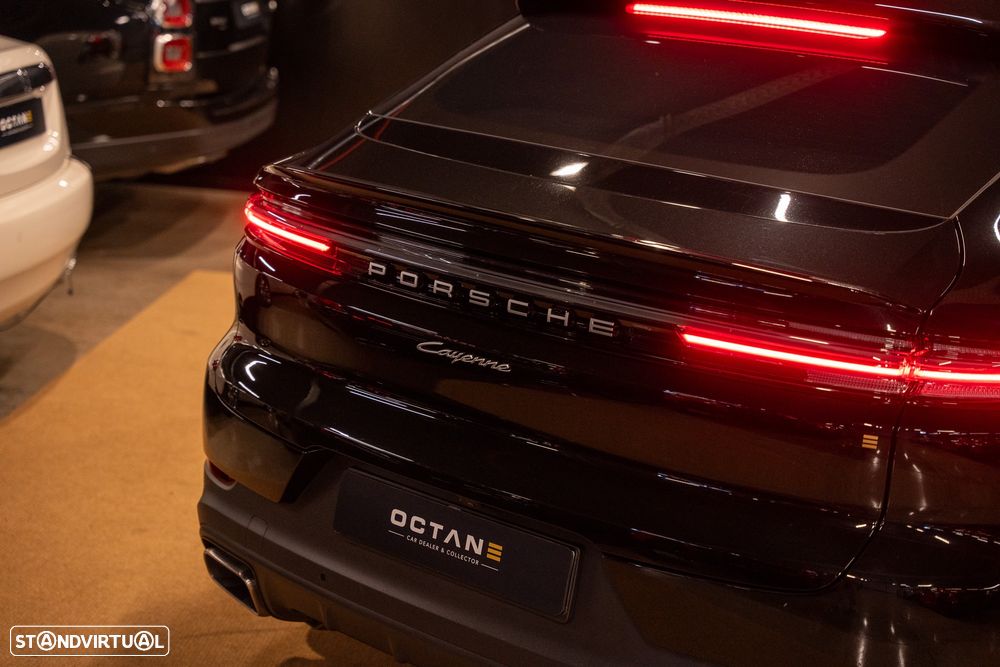 Porsche Cayenne Coupé E-Hybrid Tiptronic S - 8