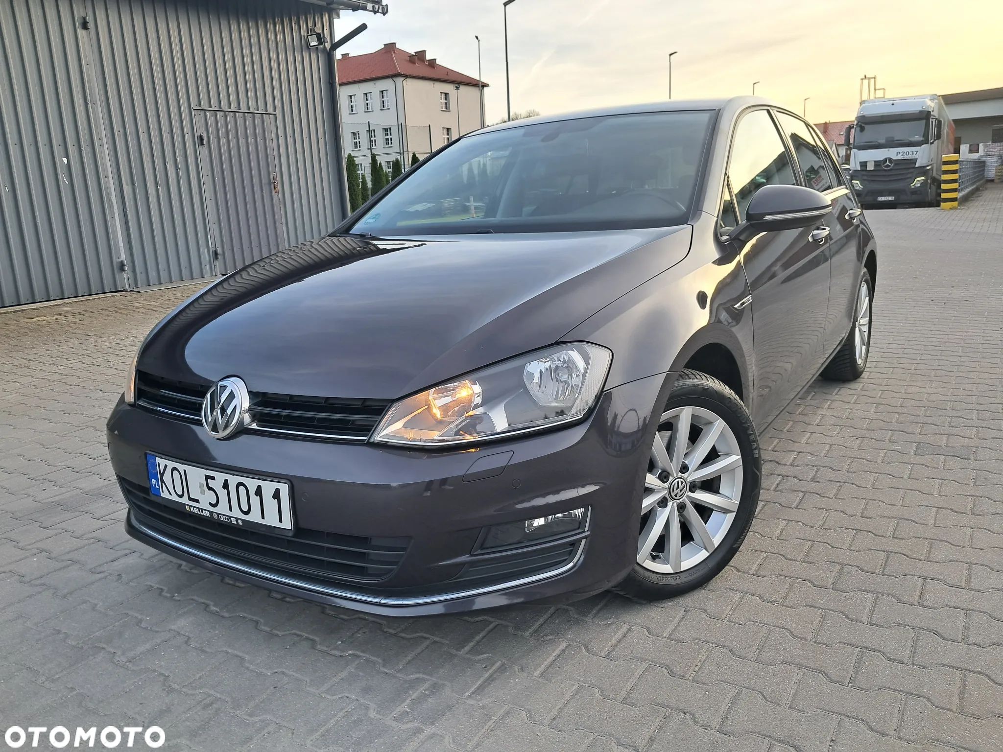 Volkswagen Golf 1.4 TSI BlueMotion Technology Lounge - 1
