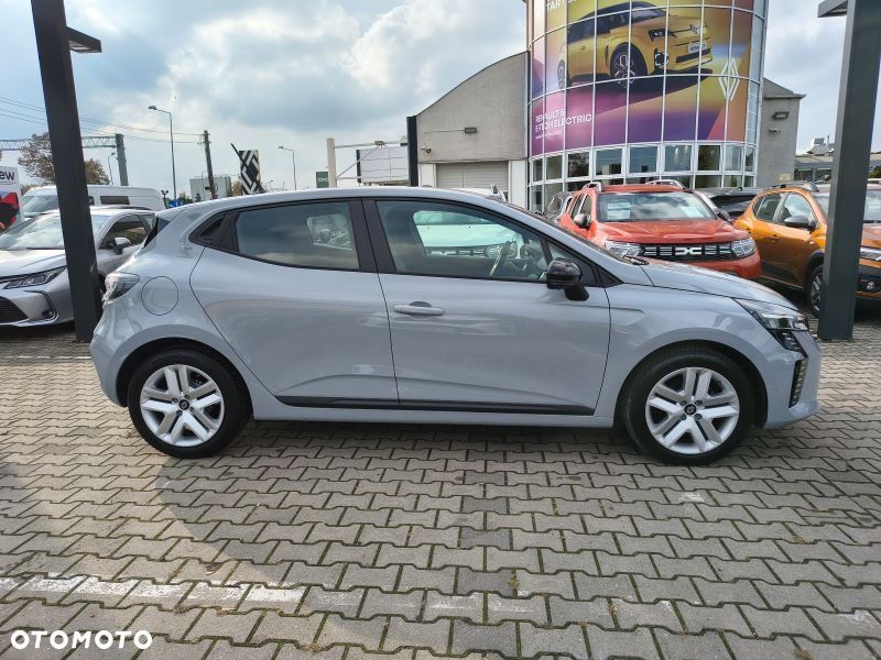 Renault Clio - 7