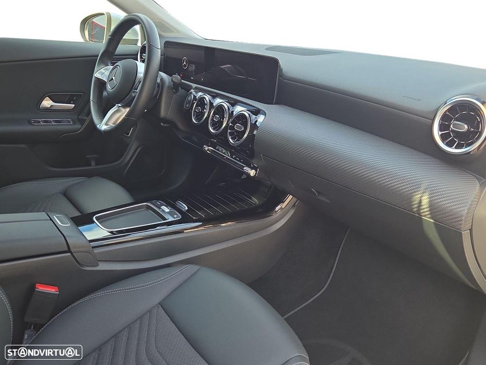 Mercedes-Benz CLA 180 d Shooting Brake Style Plus Aut. - 21