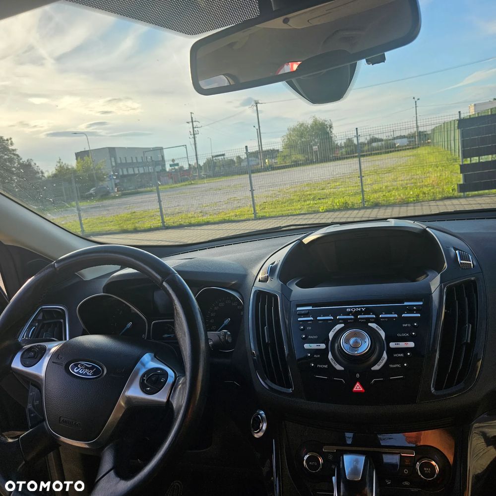 Ford Kuga 2.0 TDCi 4WD Titanium - 34