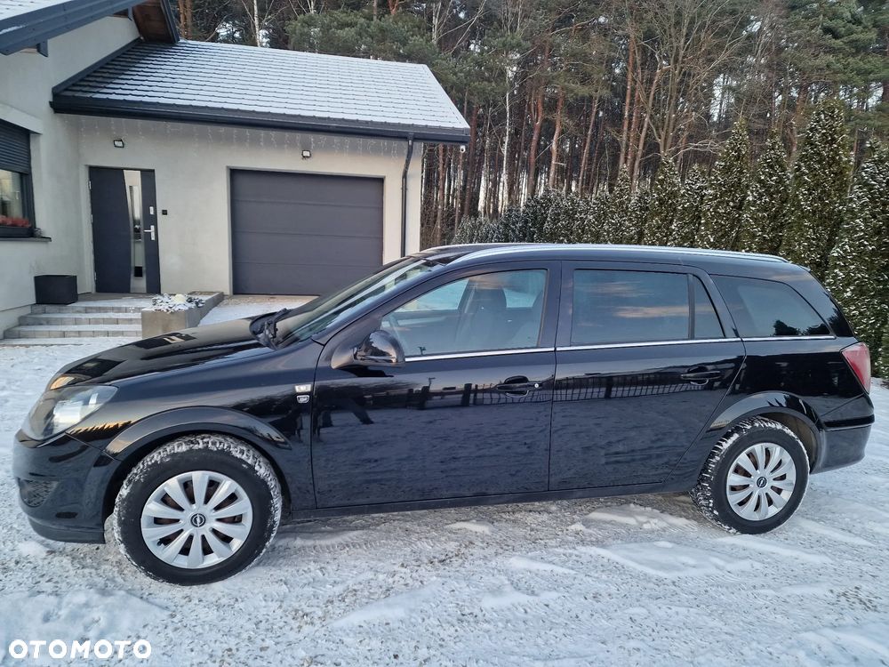 Opel Astra 1.6 Edition 111 Jahre - 12