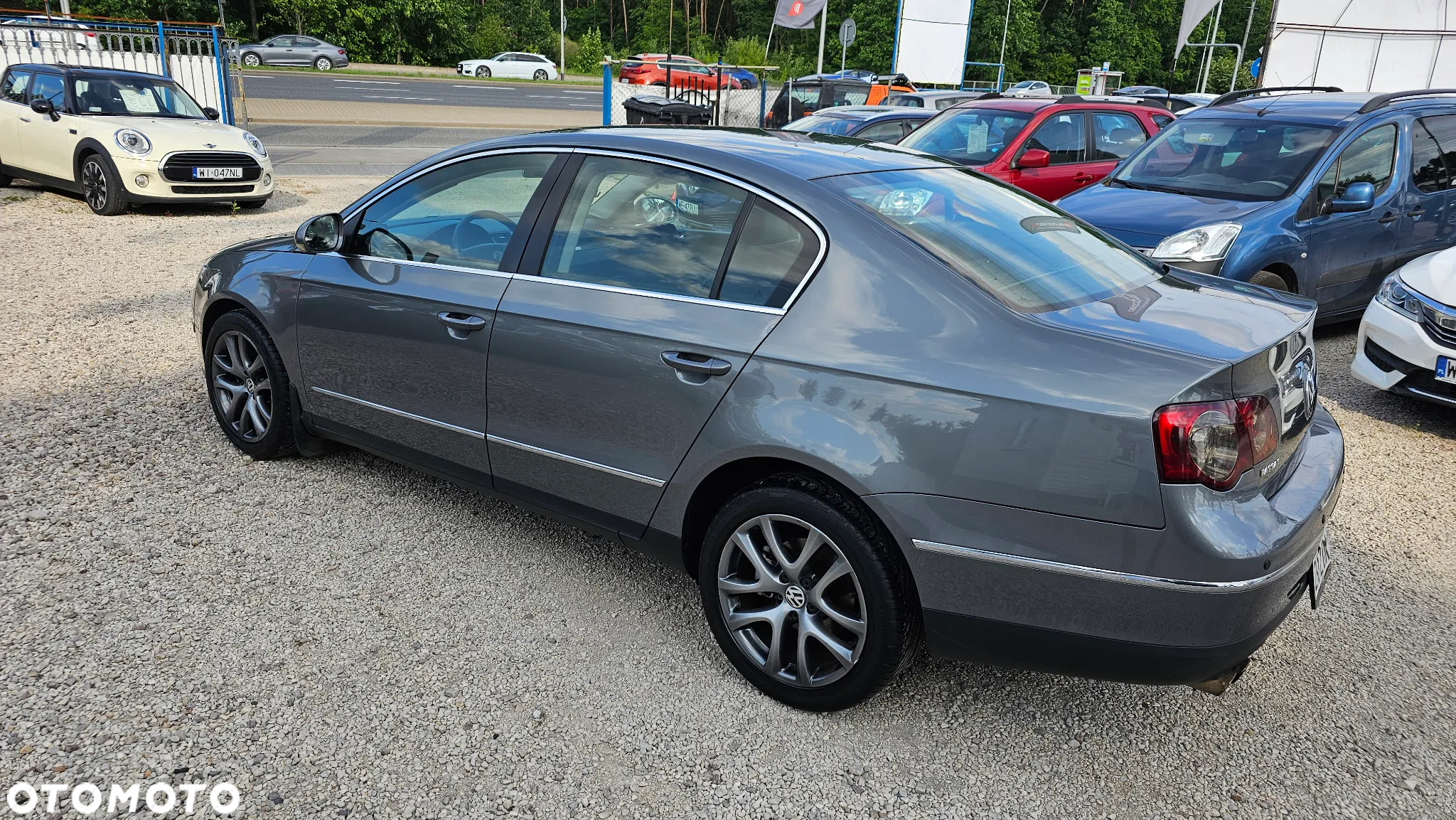 Volkswagen Passat 2.0 TSI Highline - 30