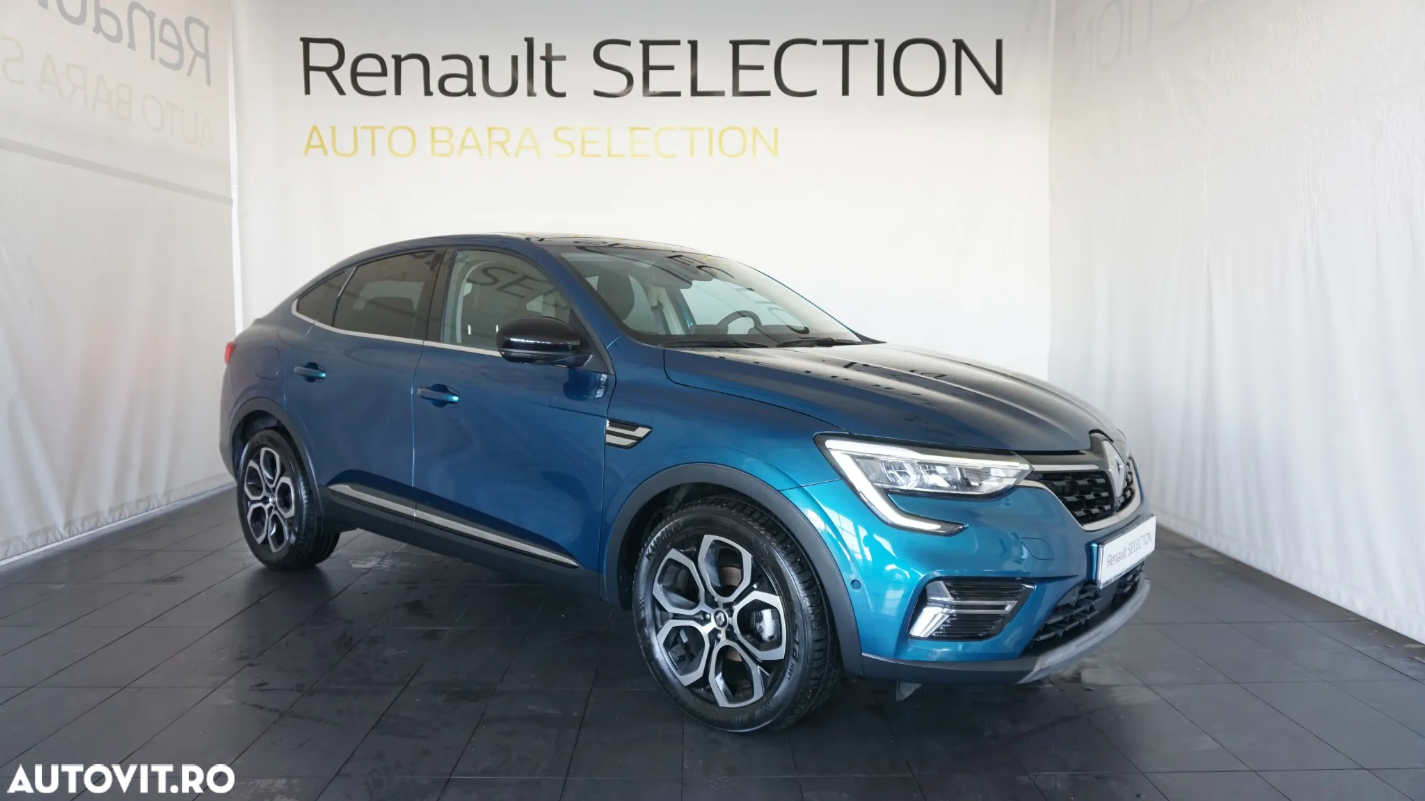 Renault Arkana MHEV 160 EDC Techno - 4