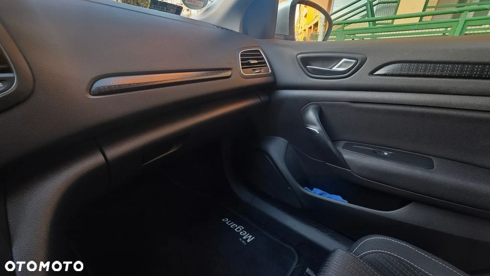 Renault Megane 1.2 Energy TCe Zen - 34