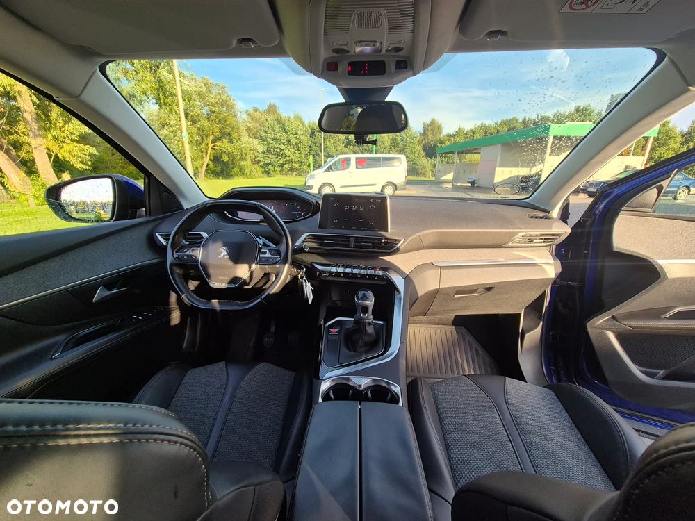 Peugeot 3008 - 10