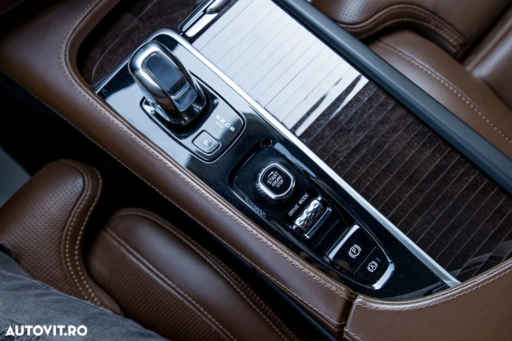 Volvo XC 90 T8 Twin Engine AWD Inscription - 30