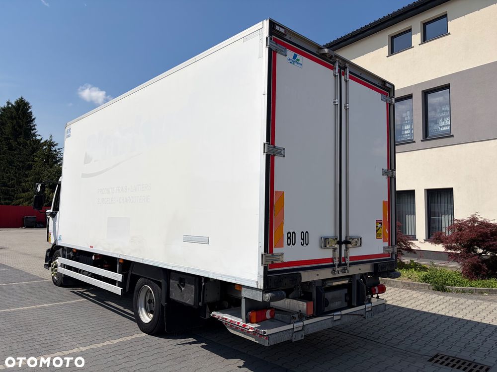 Renault GAMA D 12.210  chłodnia  izoterma 15 palet poduszka - 5