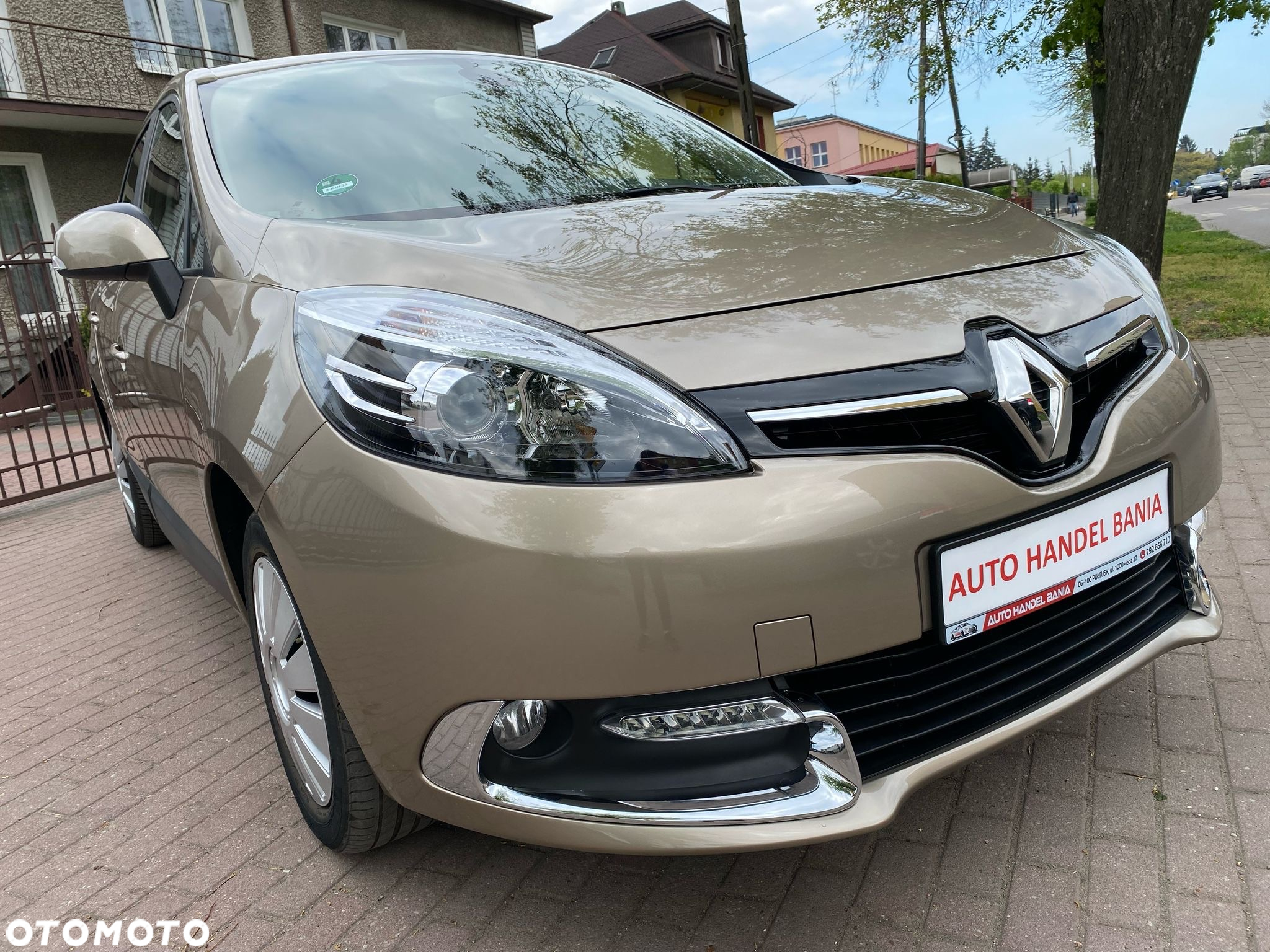 Renault Scenic 1.5 dCi Dynamique - 6
