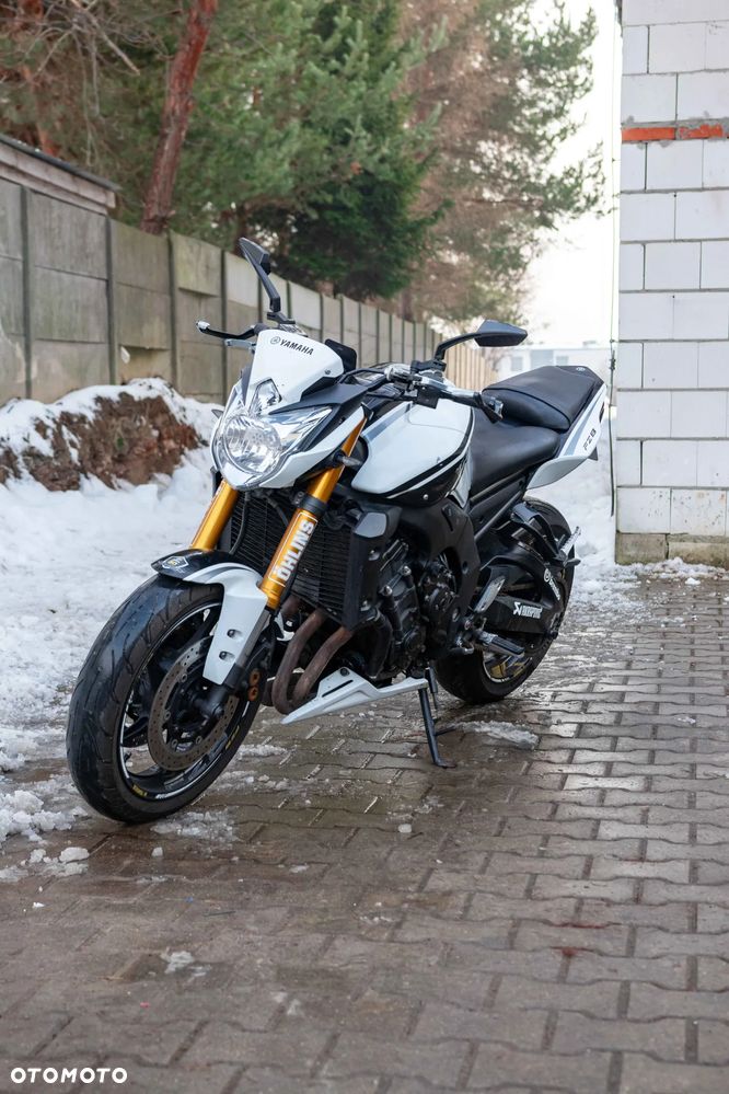 Yamaha FZ8 - 3