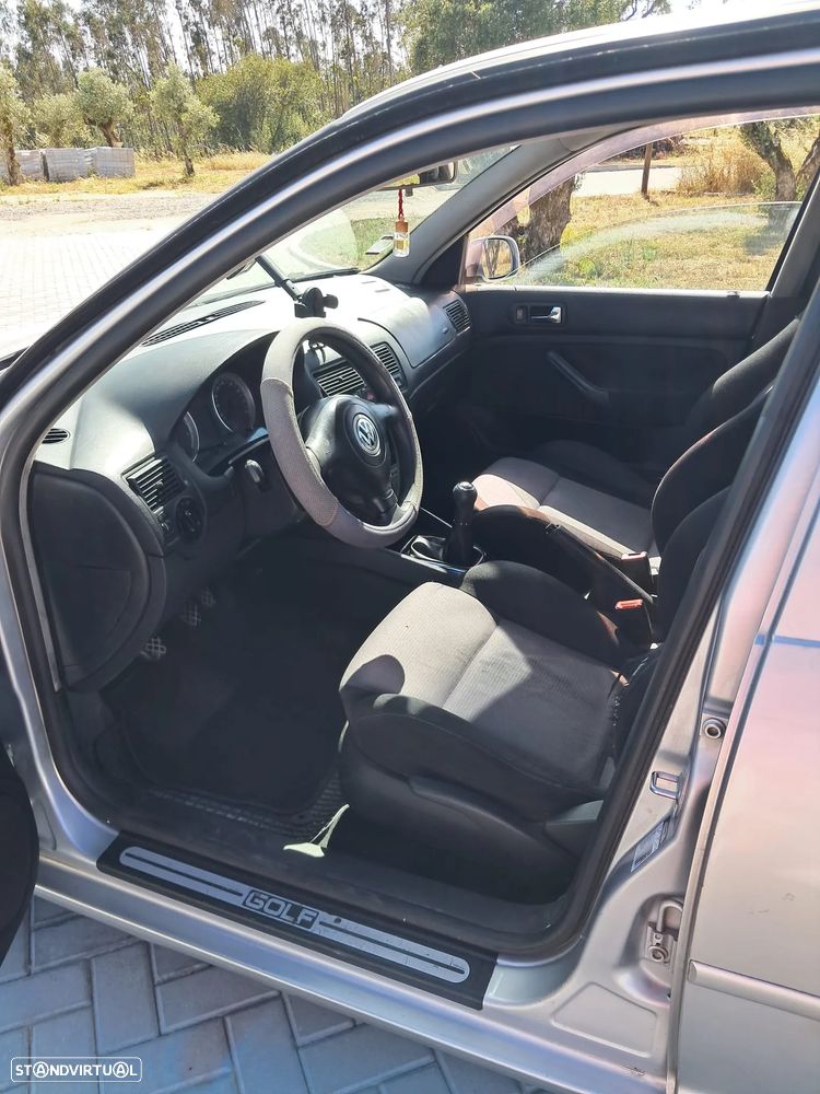 VW Golf 1.9 TDi Confortline AC - 16