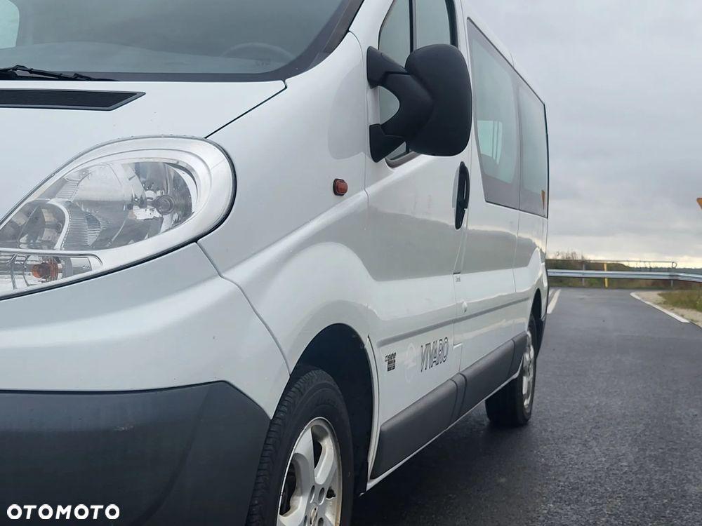 Opel Vivaro L2H1 2.9t Edition - 11